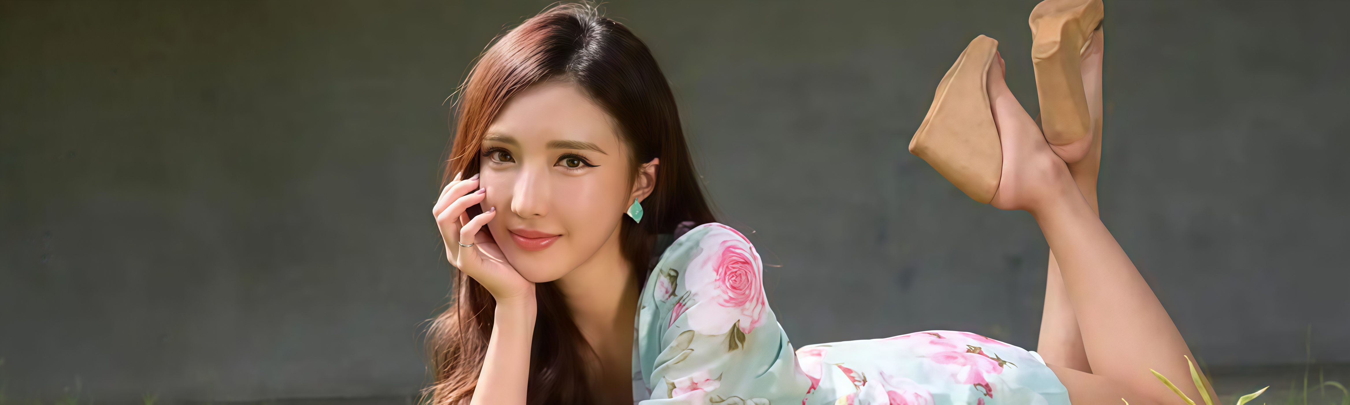 吃瓜天堂独家黑料每日吃瓜是一个专注于全网热点爆料的网络平台，主要聚合今日吃瓜热门大瓜、网红黑料、明星丑闻及社会事件